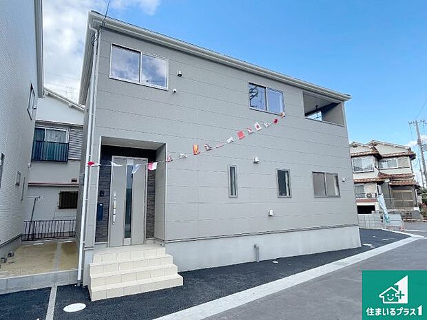 【外観】安心の10年保証!外観を美しく保ち、雨水で汚れを落とします!気になることがありましたら、お気軽にお問い合わせください!