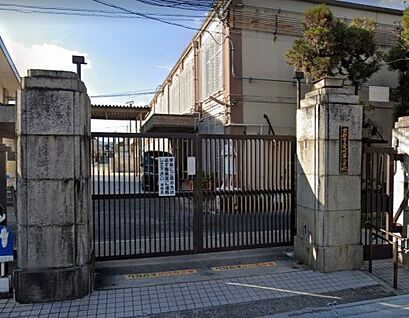 京都市立大将軍小学校 徒歩560m