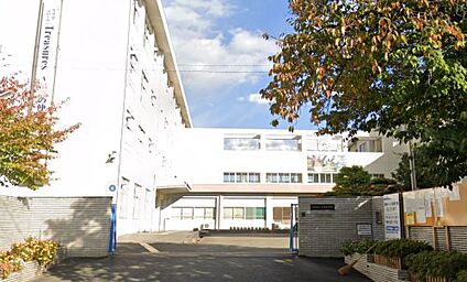 奈良市立三笠中学校 徒歩1400m