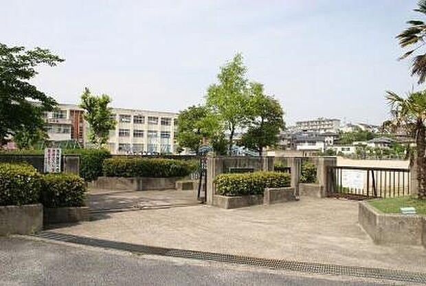 大和郡山市立郡山西小学校