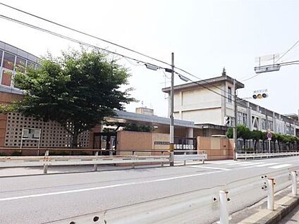 東大阪市立成和小学校 徒歩240m
