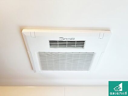 浴室暖房乾燥機