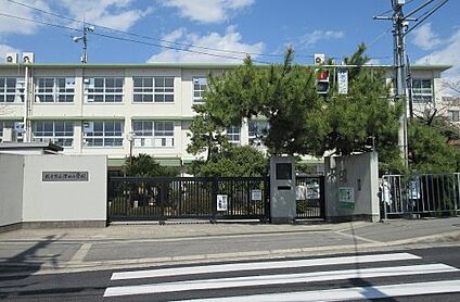 枚方市立津田小学校 徒歩850m