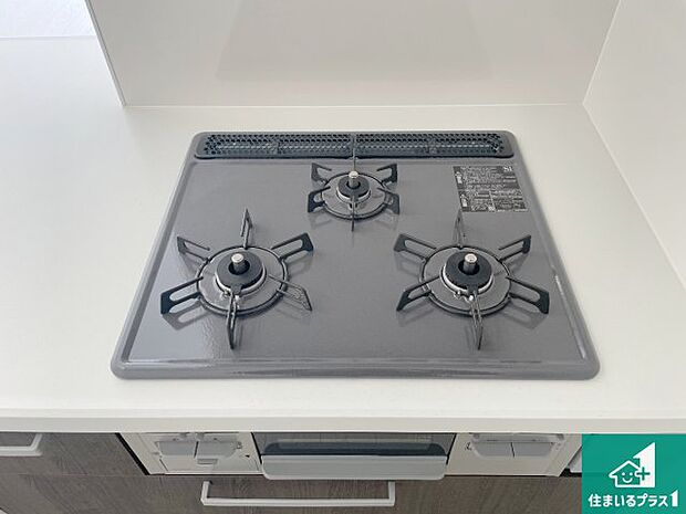 【コンロ】ダブル高火力Siセンサー付きコンロ!3口あるので、まとめて料理をする時も大活躍!