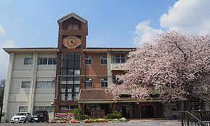 大津市立雄琴小学校 徒歩1900m