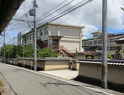 斑鳩町立斑鳩小学校 徒歩1260m