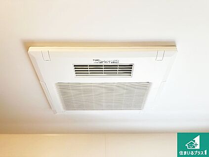 浴室暖房乾燥機