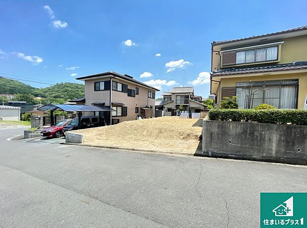 【外観】現在建築中！落ち着いた街並みで新生活を始めることが出来そう！周辺の物件も併せてご紹介させて頂きます！