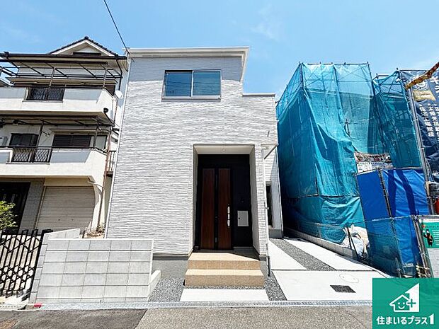【外観】安心の10年保証！外観を美しく保ち、雨水で汚れを落とします！気になることがありましたら、お気軽にお問い合わせください！