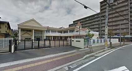 西大和保育園 徒歩800m