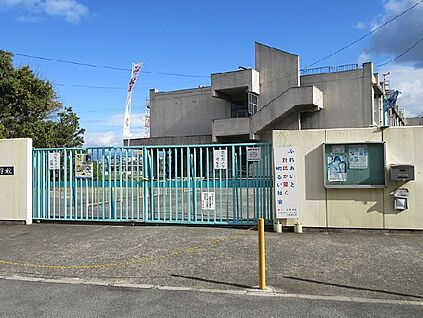 枚方市立山田東小学校 徒歩230m