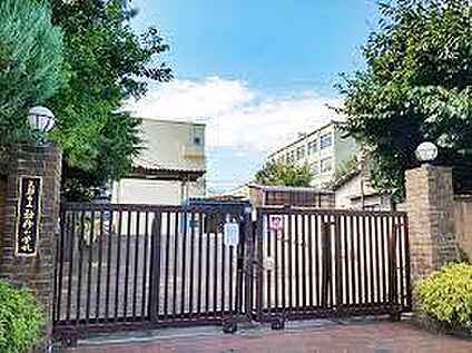 京都市立勧修小学校 徒歩1040m