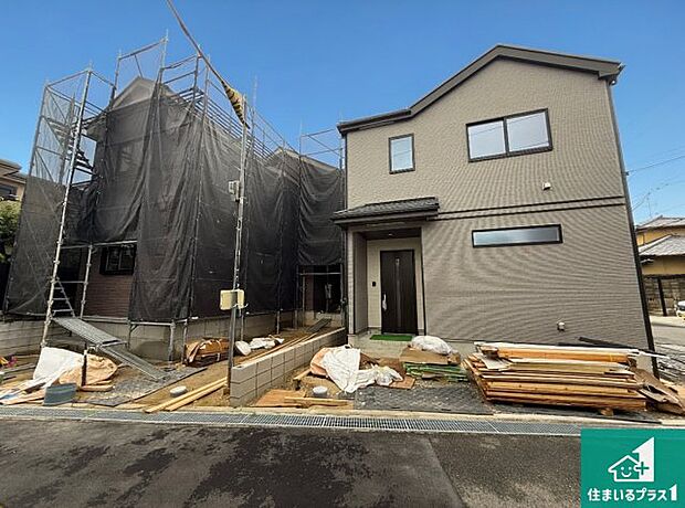 【外観】現在建築中！落ち着いた街並みで新生活を始めることが出来そう！周辺の物件も併せてご紹介させて頂きます！