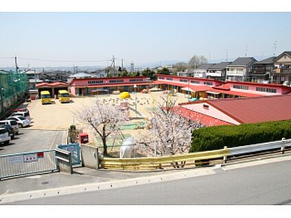 佐伯幼稚園 徒歩637m
