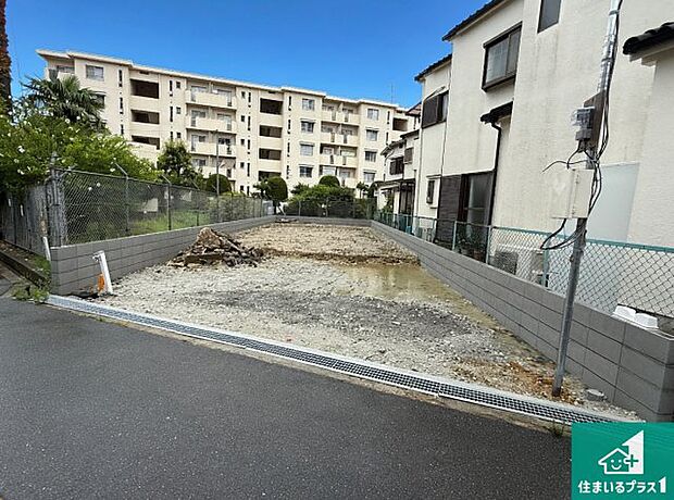 【外観】現在建築中！落ち着いた街並みで新生活を始めることが出来そう！周辺の物件も併せてご紹介させて頂きます！