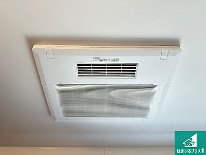 浴室暖房乾燥機