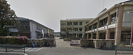東近江市立玉緒小学校 徒歩2200m