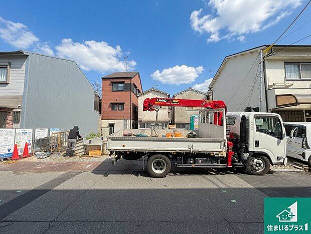 【外観】現在建築中!落ち着いた街並みで新生活を始めることが出来そう!周辺の物件も併せてご紹介させて頂きます!