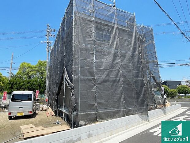 【外観】現在建築中!落ち着いた街並みで新生活を始めることが出来そう!周辺の物件も併せてご紹介させて頂きます!