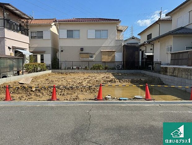 【外観】現在建築中!落ち着いた街並みで新生活を始めることが出来そう!周辺の物件も併せてご紹介させて頂きます!