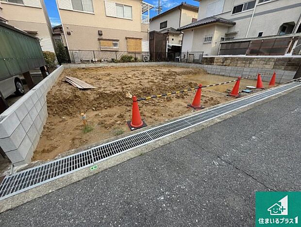 【外観】現在建築中!落ち着いた街並みで新生活を始めることが出来そう!周辺の物件も併せてご紹介させて頂きます!