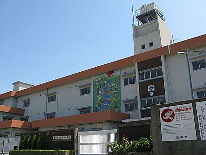 豊中市立豊島西小学校 徒歩586m