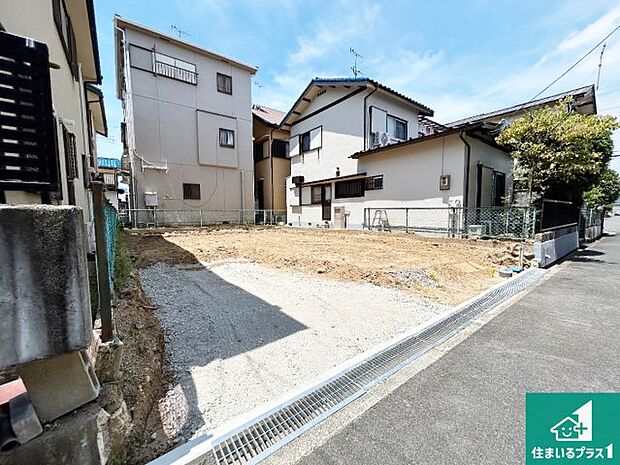 【外観】ご案内の際は現地集合はもちろん、ご自宅の送迎や最寄りの駅迄のお迎え等お気軽にご相談ください。