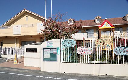 登美丘西こども園 徒歩590m