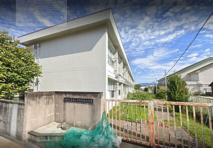 葛城市立忍海小学校 徒歩1560m