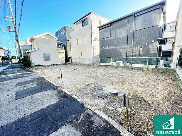 【外観】現在建築中!落ち着いた街並みで新生活を始めることが出来そう!周辺の物件も併せてご紹介させて頂きます!