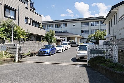 桜井市立大三輪中学校 徒歩2274m