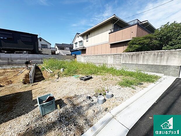 【外観】現在建築中!落ち着いた街並みで新生活を始めることが出来そう!周辺の物件も併せてご紹介させて頂きます!