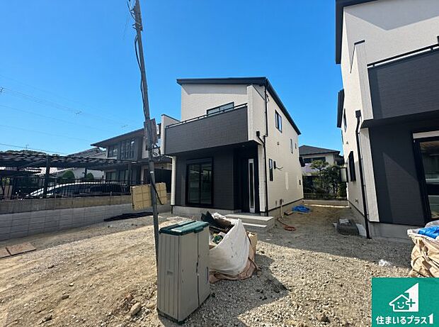 【外観】安心の10年保証!外観を美しく保ち、雨水で汚れを落とします!気になることがありましたら、お気軽にお問い合わせください!
