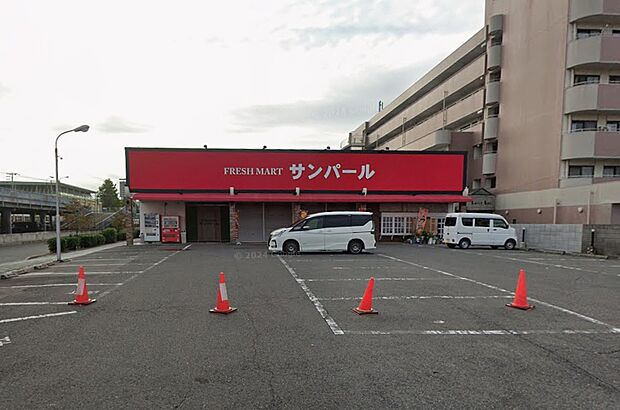 フレッシュマートサンパール