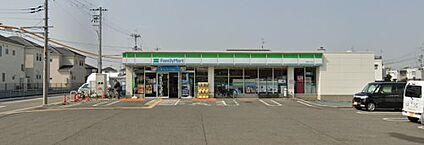 ファミリーマート 堺美原小寺店 徒歩450m