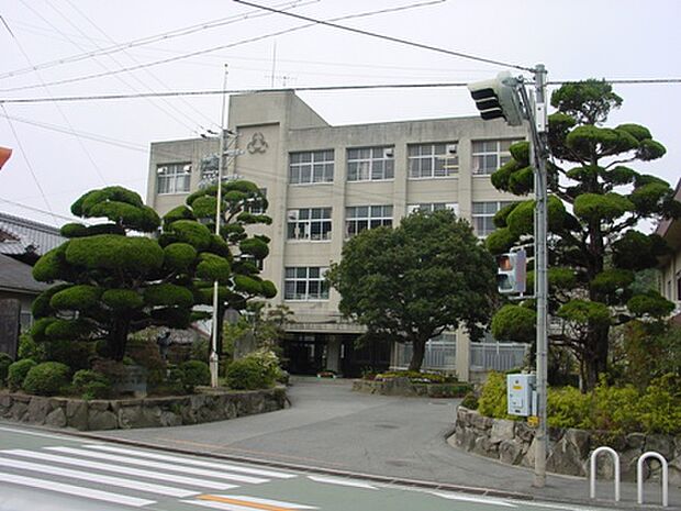 神戸市立大沢小学校・中学校