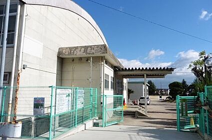 香芝市立二上小学校 徒歩1126m