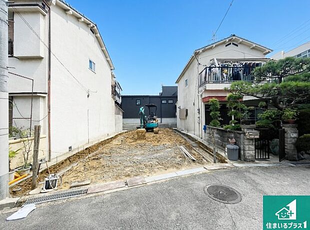 【外観】現在建築中!落ち着いた街並みで新生活を始めることが出来そう!周辺の物件も併せてご紹介させて頂きます!
