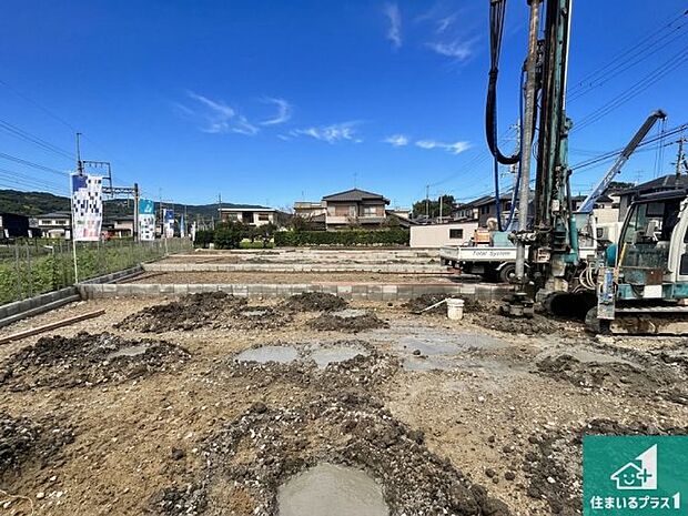 【外観】建築中ですが現地を見ると分かる事もございますので、ぜひ一度現地をご覧ください。