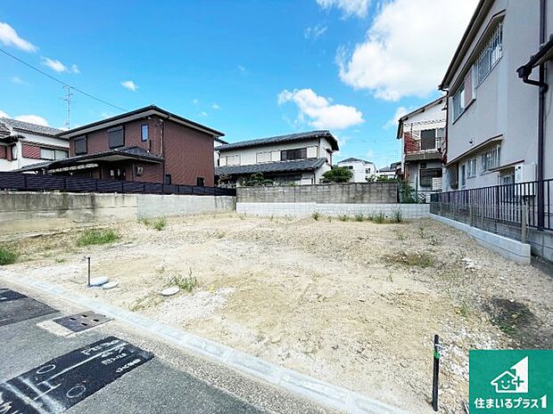 【外観】現在建築中!落ち着いた街並みで新生活を始めることが出来そう!周辺の物件も併せてご紹介させて頂きます!
