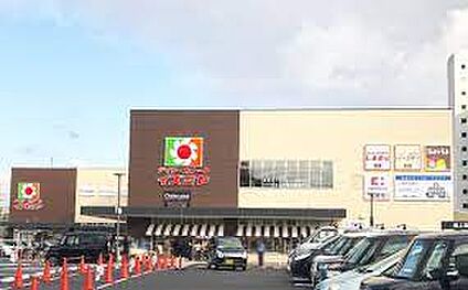 デイリーカナートイズミヤ 伏見店 徒歩730m
