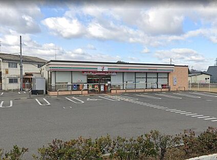 セブンイレブン 大和郡山九条町店 徒歩518m