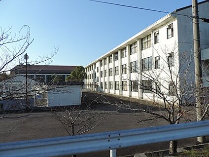 湖南市立甲西北中学校 徒歩2800m