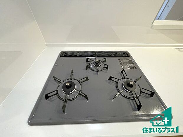 【コンロ】ダブル高火力Siセンサー付きコンロ!3口あるので、まとめて料理をする時も大活躍!