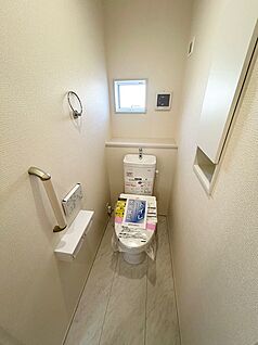 トイレ2階（同仕様）