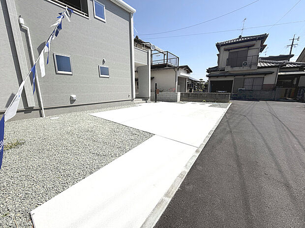 南道路で陽当たり良好！