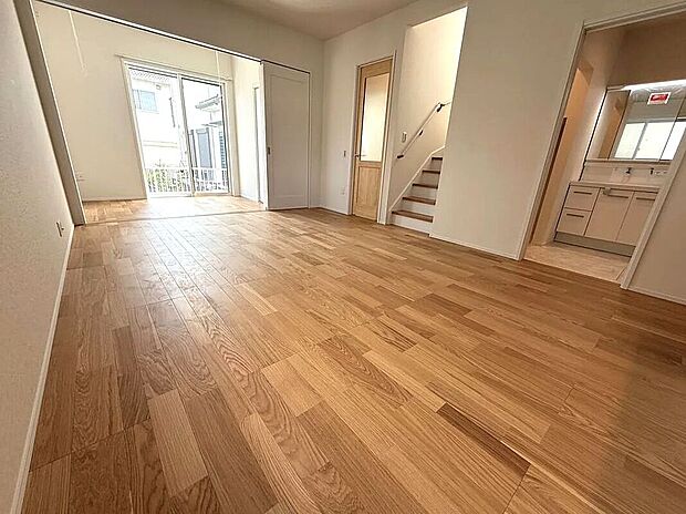 【【1号地】リビング】LDK+洋室でさらに広々19帖!