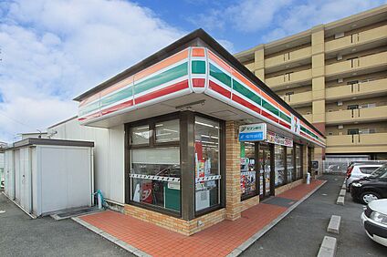 セブンイレブン八幡木屋瀬店 400ｍ(徒歩5分)