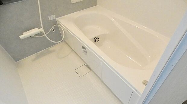 【【2号棟】浴室】広々お風呂でほっとひといき!浴室乾燥暖房付き♪