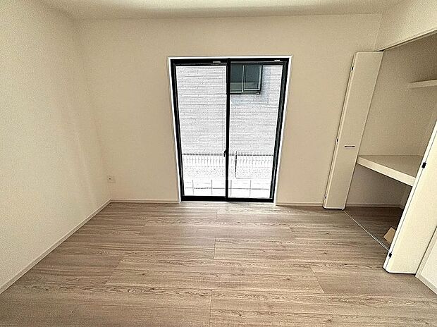 【【3号棟】1階洋室】LDK+洋室でさらに広々21.2帖！